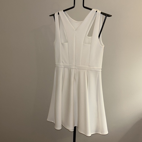 SOLD!!!White VERSACE FASHION DRESS - Picture 2 of 4